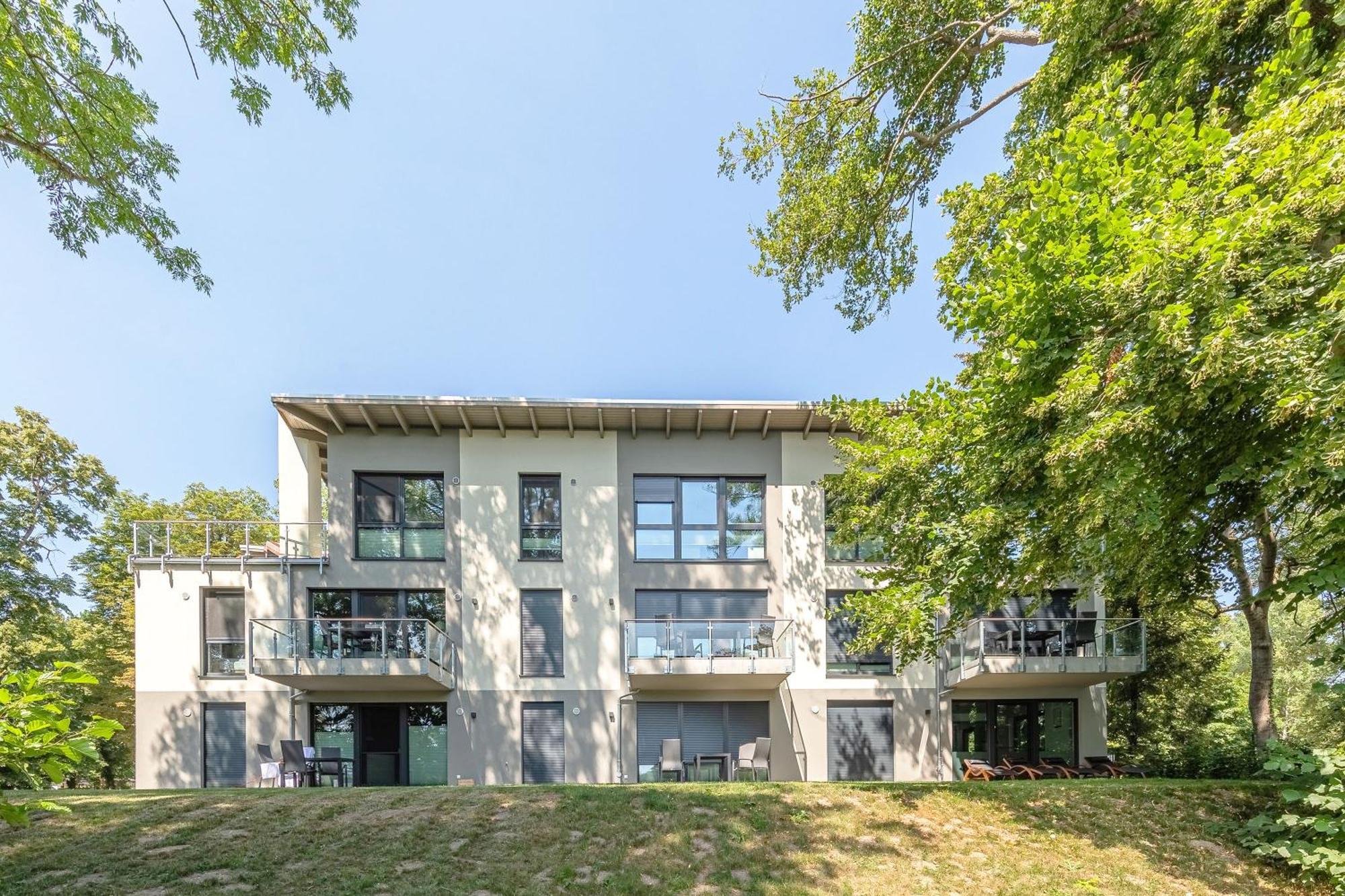 Gluecksraum - Modernes Apartment Mit Panoramablick, Kamin & Wohlfuehlambiente Krakow am See Exterior photo